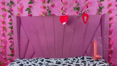 Anyega online show from September 2025 12:06:01 PM