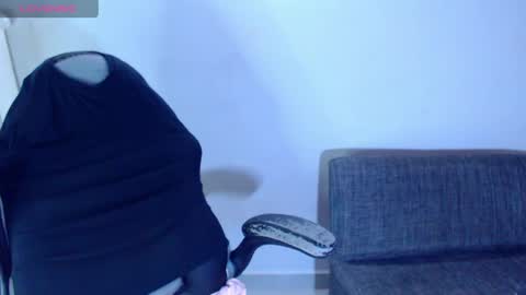 IG angie dreamgirl01 online show from April 2026 12:32:01 AM