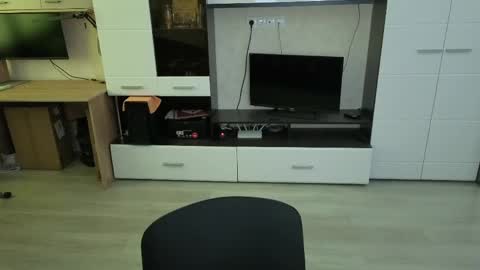 vodka online show from April 2026 06:53:02 AM