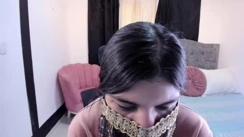 Snapshot of aniisaalii chatting on May 2026 04:04:02 PM Anissa online show from May 2026 04:04:02 PM
