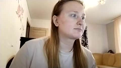 Snapshot of anika_lipps chatting on November 2025 11:58:01 AM Anika online show from November 2025 11:58:01 AM