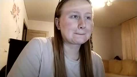 Snapshot of anika_lipps chatting on December 2025 02:55:01 PM Anika online show from December 2025 02:55:01 PM