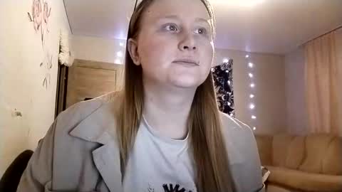 Snapshot of anika_lipps chatting on January 2026 02:17:01 AM Anika online show from January 2026 02:17:01 AM