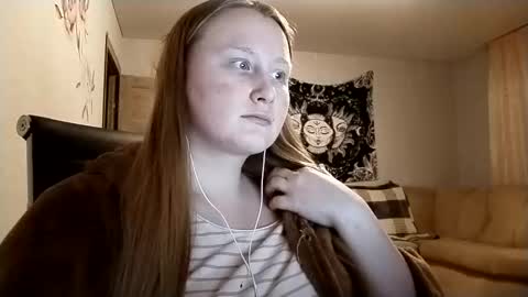 Snapshot of anika_lipps chatting on February 2026 02:53:01 AM Anika online show from February 2026 02:53:01 AM