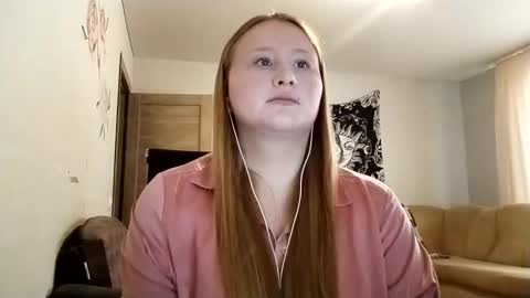 Snapshot of anika_lipps chatting on February 2026 08:21:01 AM Anika online show from February 2026 08:21:01 AM