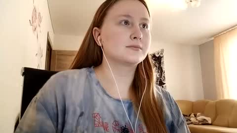 Snapshot of anika_lipps chatting on February 2026 11:51:01 AM Anika online show from February 2026 11:51:01 AM