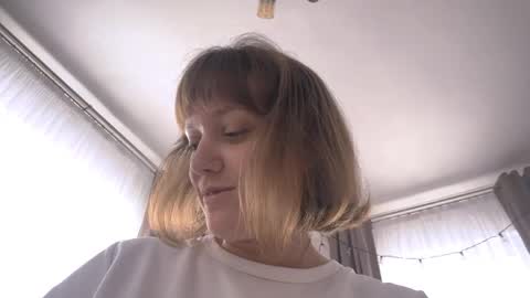Jenny online show from May 2026 09:25:01 AM