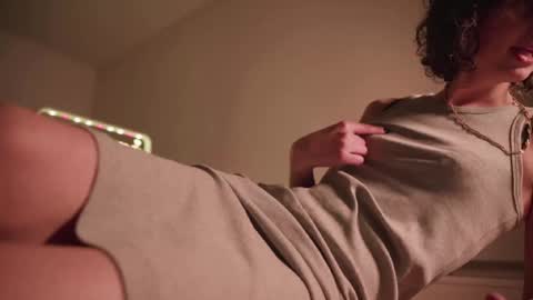 Anise online show from January 2025 07:23:02 PM