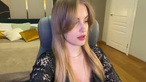 Anita online show from April 2026 01:08:01 AM