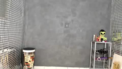 Snapshot of anjinhama chatting on July 2026 01:58:01 PM Hello My name is NaiaraPv is OPEN online show from July 2026 01:58:01 PM