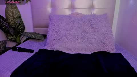 ANNA online show from November 2025 03:44:02 PM