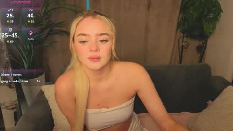 Anna online show from April 2026 05:10:01 PM