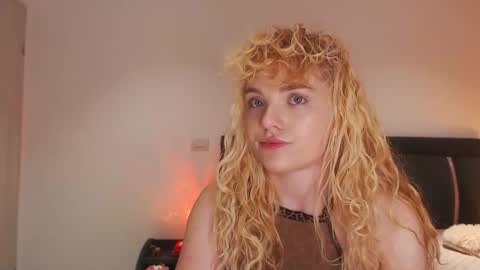 annaevv online show from February 2026 03:56:01 AM