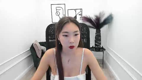 Anna online show from September 2025 11:10:01 AM