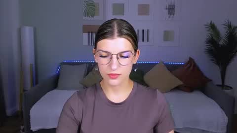 Im Anna online show from June 2026 03:50:02 AM