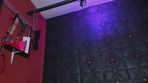  Annavi  online show from March 2026 01:05:01 AM