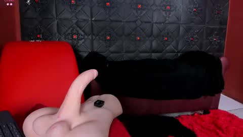 Snapshot of annavi_ chatting on June 2026 11:35:02 PM Annavi online show from June 2026 11:35:02 PM