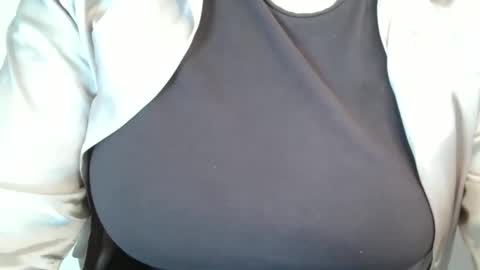 Bella online show from March 2026 10:08:02 AM