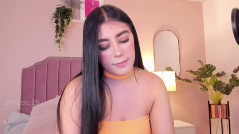 Anne  online show from February 2025 01:11:02 PM