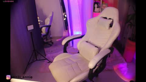 JEANNE no olvides seguirme dont forget follow me  uu online show from June 2026 01:52:01 AM