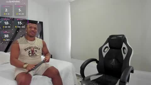 Annie and Stefan online show from April 2026 01:55:02 PM