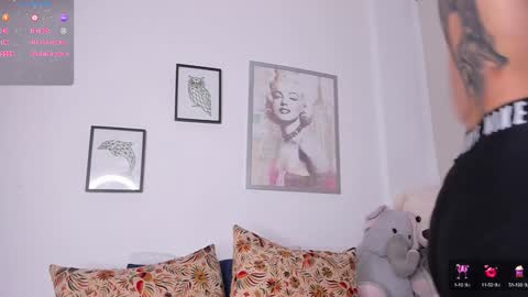 Annie  online show from January 2025 12:26:01 AM