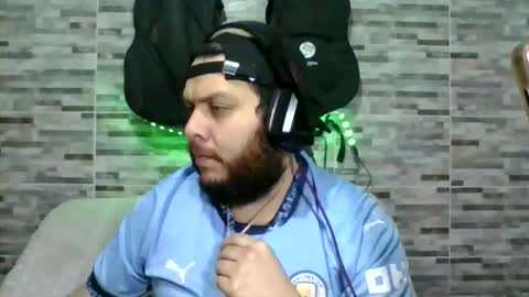 Snapshot of annubixxx69 chatting on February 2026 02:06:02 AM lion kennedy independent model moderator online show from February 2026 02:06:02 AM