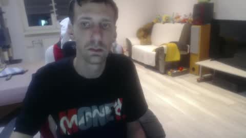 LoyalDog online show from May 2026 06:34:02 PM