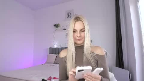 Snapshot of anny_johnson_ chatting on March 2026 11:01:02 AM Anny online show from March 2026 11:01:02 AM