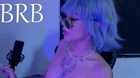 Anny online show from April 2026 12:17:01 AM