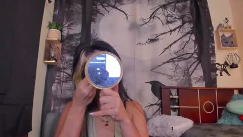 Snapshot of annyluna1 chatting on January 2026 08:21:01 PM Annyluna online show from January 2026 08:21:01 PM