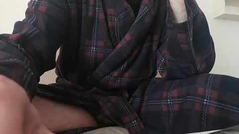 Snapshot of anotherwhat chatting on February 2025 10:34:01 AM REAL FEEL 2024 online show from February 2025 10:34:01 AM