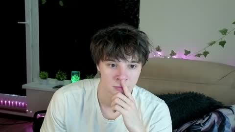 Anthony online show from April 2026 07:22:01 AM