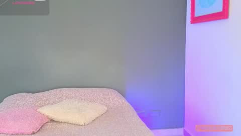 Snapshot of antonellarossii_ chatting on April 2026 01:12:01 PM Antonella online show from April 2026 01:12:01 PM