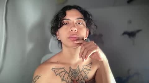 Antonia online show from March 2026 04:18:02 AM