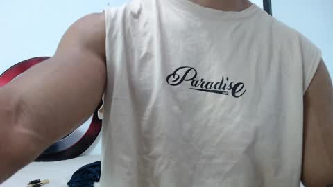 Instagram miguelangel1802  online show from April 2026 06:47:02 AM