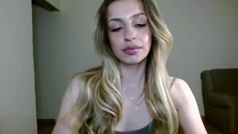 Anya online show from April 2026 08:50:01 PM