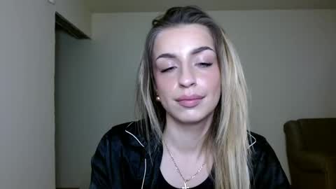 Anya online show from April 2026 05:26:02 PM