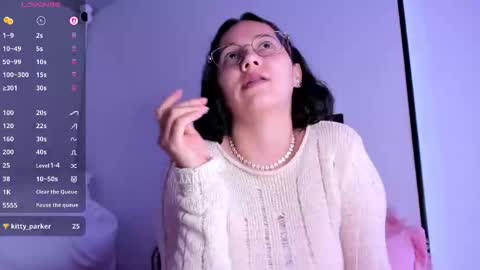 Snapshot of anyi_1 chatting on February 2026 01:32:01 AM Anyi Orion and Pyxis online show from February 2026 01:32:01 AM