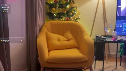 ap_couple online show from November 2025 02:25:01 AM