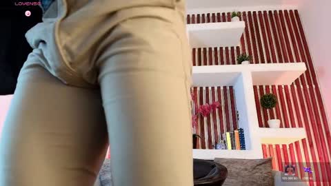 apolo_crus online show from April 2026 04:03:02 AM