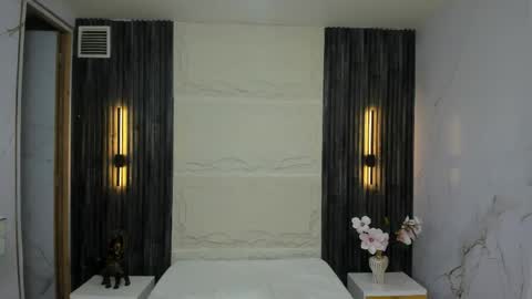   online show from April 2026 02:05:01 AM