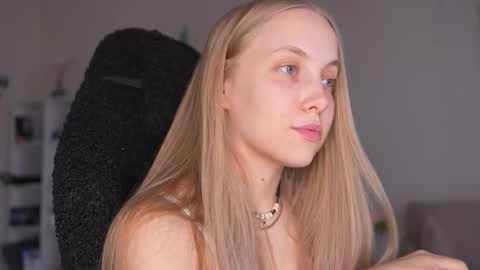  REYNA  next stream is 11h of Feb online show from March 2026 03:17:01 PM