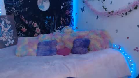 april_l6 online show from April 2026 12:00:02 AM