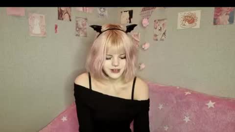 Alice D online show from July 2026 08:08:01 PM