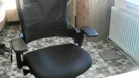 aquaporn2000 online show from June 2026 07:01:02 AM