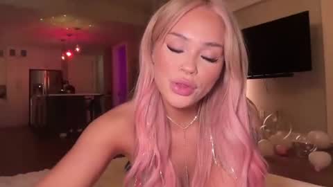 Ari  online show from July 2026 03:55:01 AM