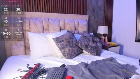 aria_kai_ online show from April 2026 12:38:01 PM