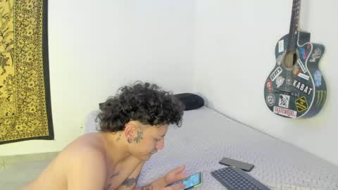 Aria and Orien online show from April 2026 05:28:01 PM