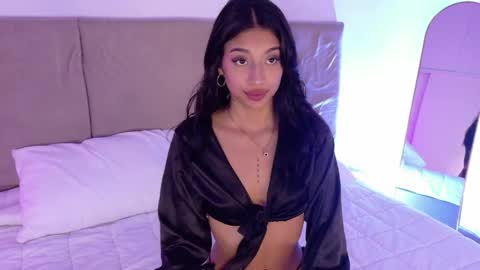 A R I A  online show from May 2026 05:09:01 PM